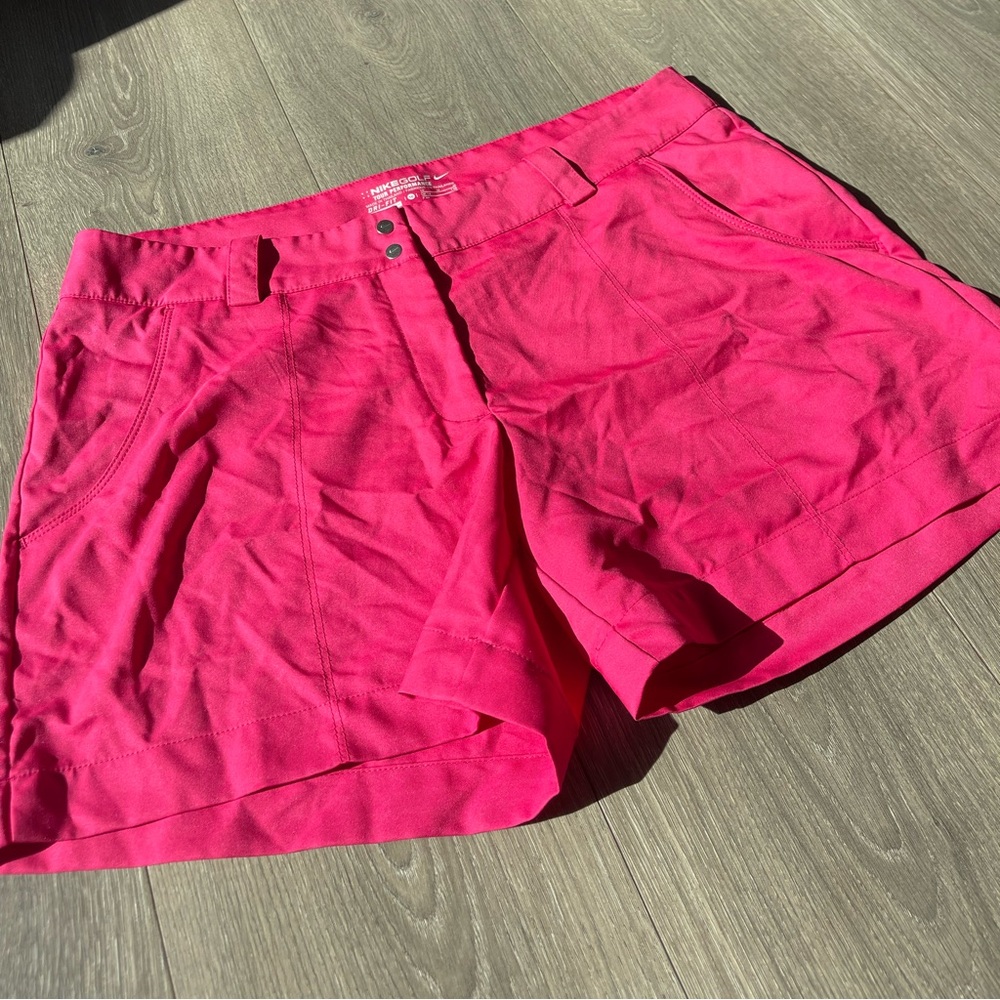 Nike Shorts Women’s Size 10 Pink Golf Tour Performance Dri-Fit